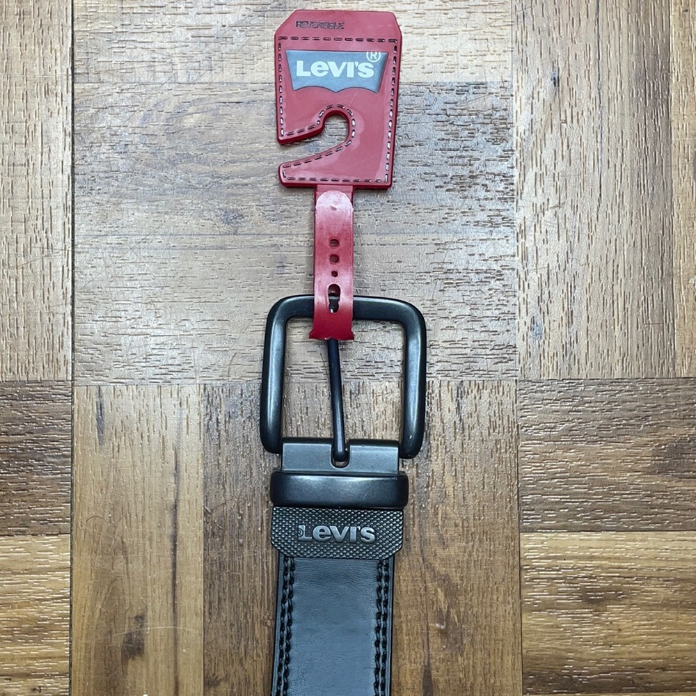 Levi’s Black/Brown Reversible Belt
